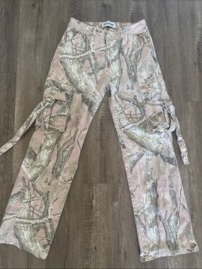 Women’s 3 | Disclosure Pink Camo Cargo Pants